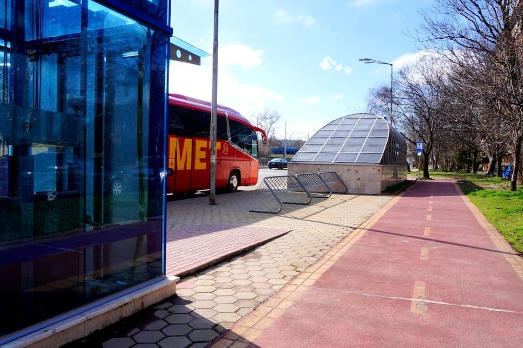 Apartmán Sofia Zen - On Metro, Ultra Fast Wi-Fi Exteriér fotografie
