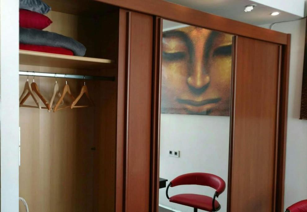 Apartmán Sofia Zen - On Metro, Ultra Fast Wi-Fi Exteriér fotografie